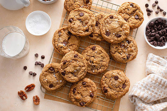 Udderly Goods Bakery 6 Cookies